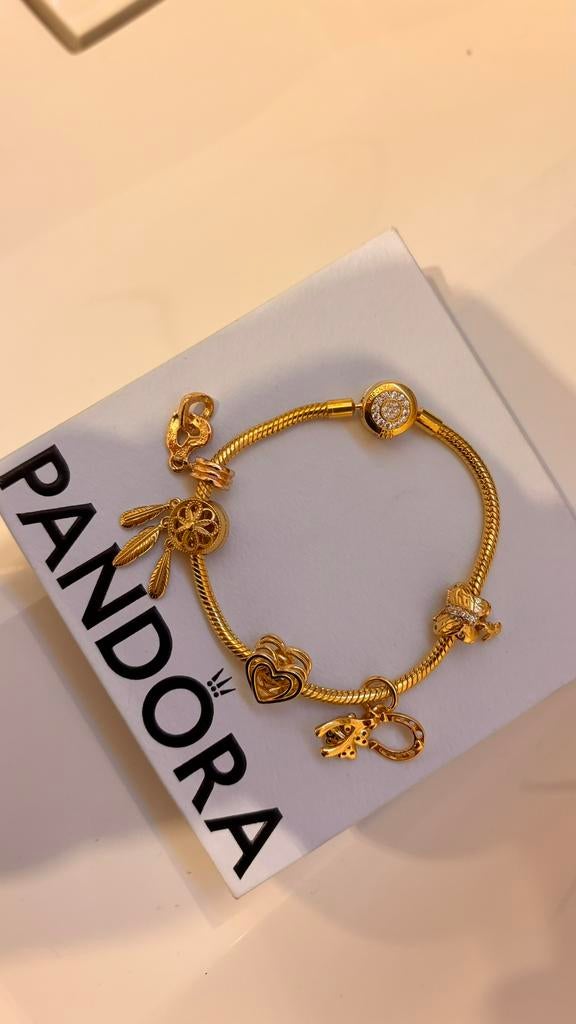 Pandora armband goud met bedels goud, Ophalen of Verzenden, Zo goed als nieuw, Goud, Pandora