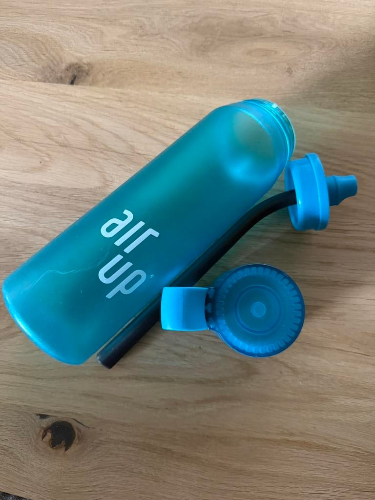 air up Twist Ocean Blue, Sport en Fitness, Bidons, Ophalen of Verzenden, Zo goed als nieuw