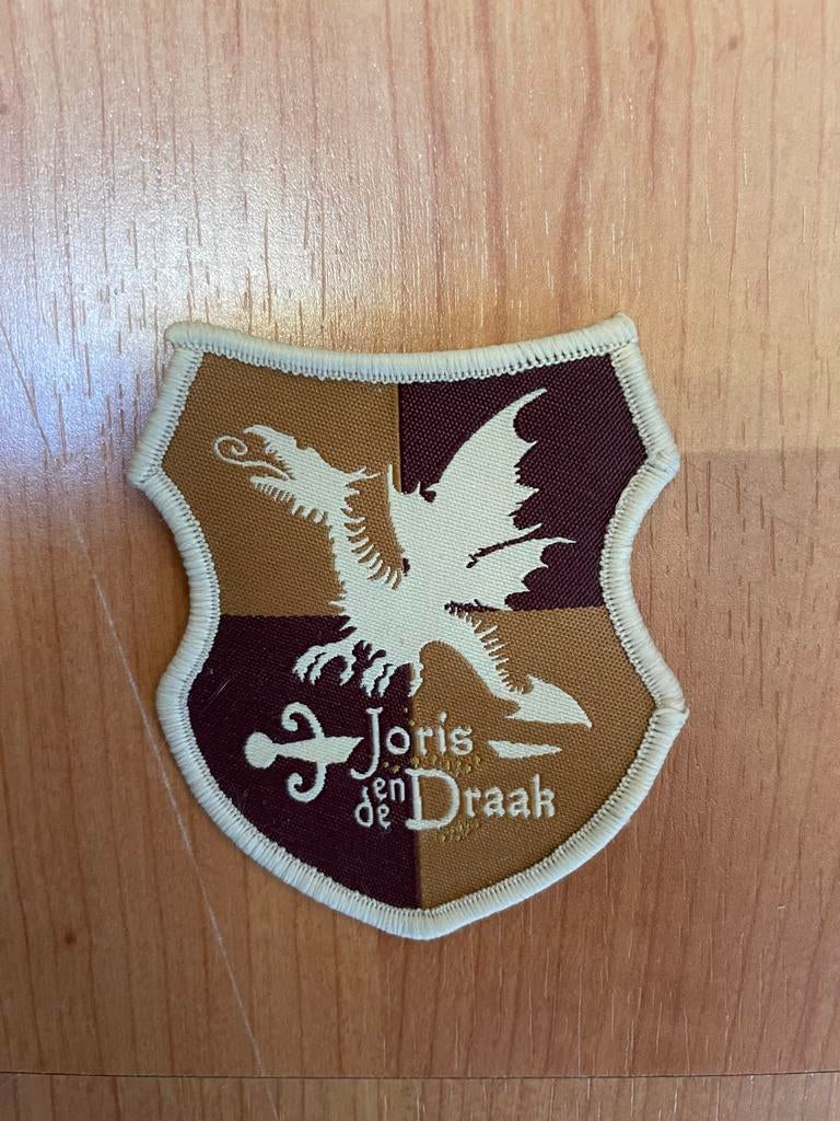 Joris en de Draak Embleem, Verzamelen, Efteling, Ophalen of Verzenden, Zo goed als nieuw
