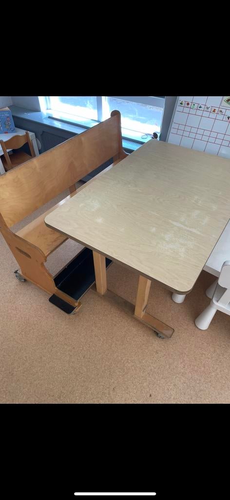 2 Tafels met 4 Banken - Kindermeubels, Ophalen, Gebruikt, Eikenhout, 200 cm of meer