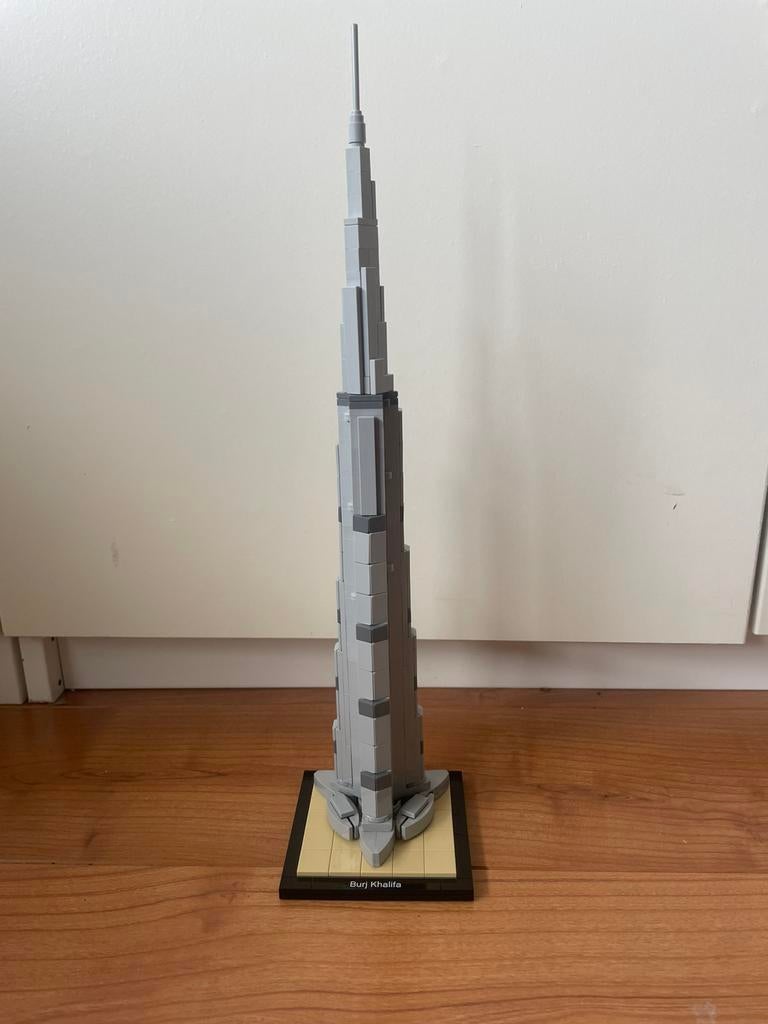 Lego Architecture 21031 Burj Khalifa, Kinderen en Baby's, Speelgoed | Duplo en Lego, Ophalen of Verzenden, Zo goed als nieuw, Complete set
