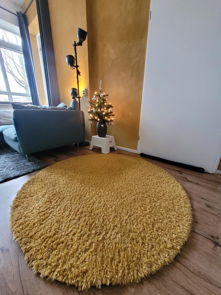 Okergeel/Goud Rond Vloerkleed - 1.48m Diameter, Huis en Inrichting, Stoffering | Tapijten en Kleden, Ophalen, Gebruikt, Rond, Modern