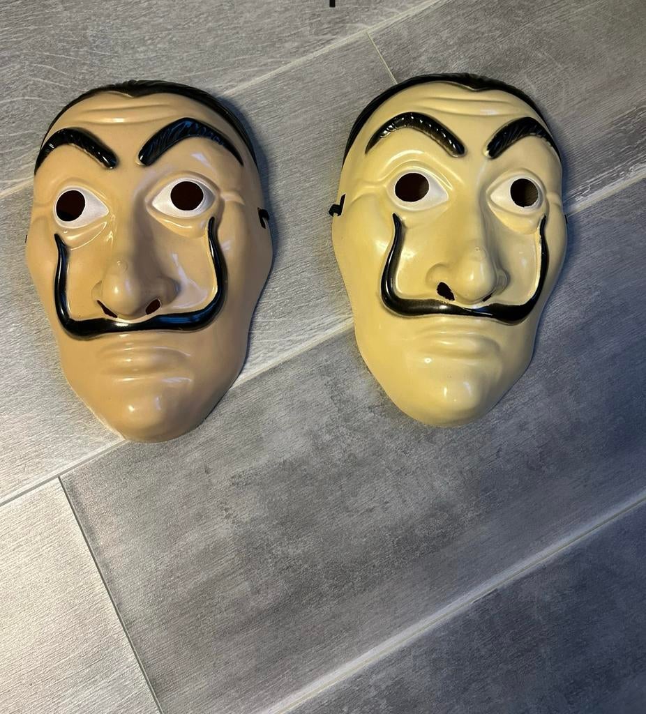 Masker Casa de Papel carnaval, Kinderen en Baby's, Carnavalskleding en Verkleedspullen, Ophalen of Verzenden, Zo goed als nieuw