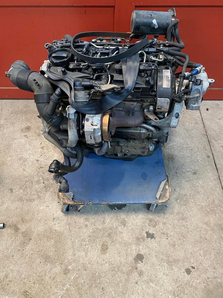 Motor vw 1.6 TDI bj 2009 258608 km motorcode CAYC, Auto-onderdelen, Ophalen, Gebruikt, Seat