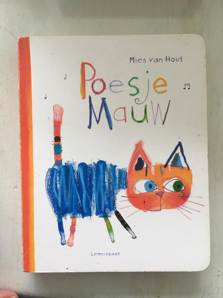 Poesje Mauw - Mies van Hout, Boeken, Ophalen of Verzenden, Gelezen, 1 tot 2 jaar