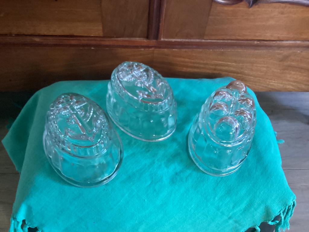 Persglazen puddingvormen, Ophalen of Verzenden