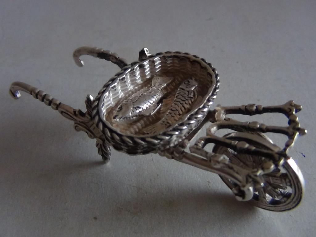 Miniatuur zilver L6d kruiwagen vismand zilveren miniaturen, Verzenden, Zilver