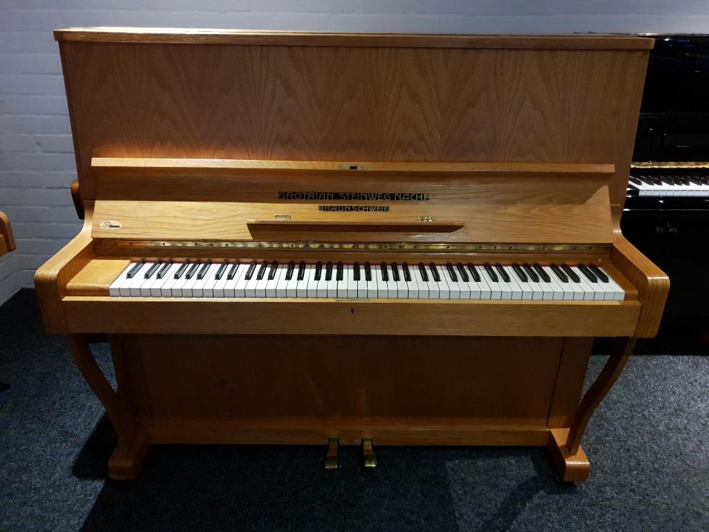 Grotrian Steinweg 130 Piano Blond Eiken fineer, Ophalen, Zo goed als nieuw, Bruin, Piano