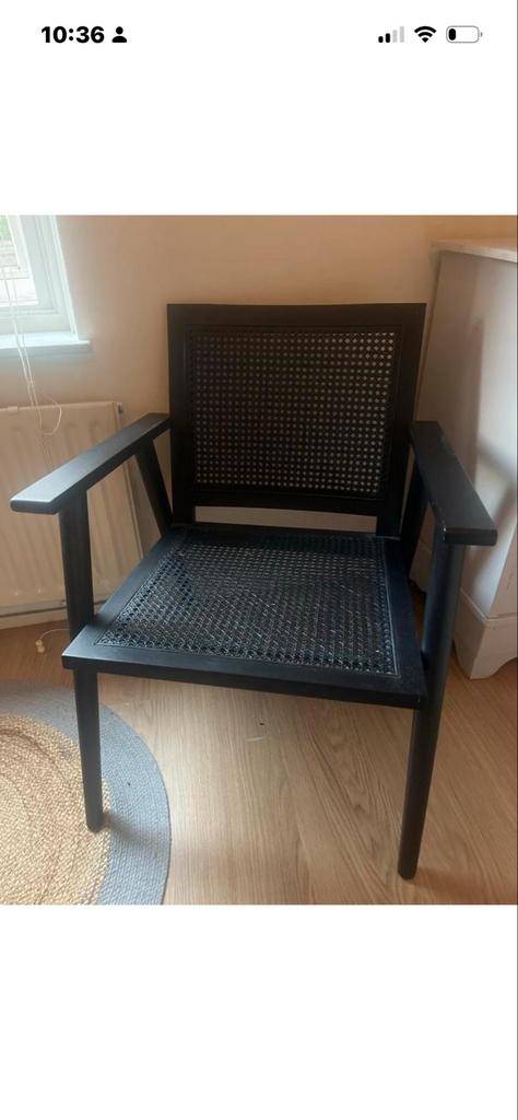 Rotan stoel van Karwei, Huis en Inrichting, Stoelen, Ophalen, Zwart, Zo goed als nieuw, Eén