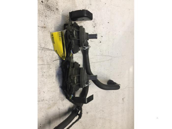 Waterpomp van een Volvo V60, Ophalen of Verzenden, 3 maanden garantie, Gebruikt, Volvo