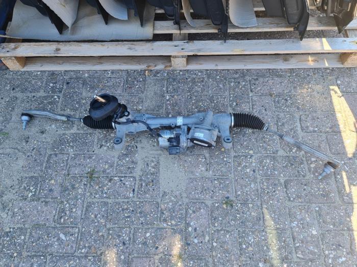 Stuurhuis Bekrachtigd van een Mercedes CLA, Gebruikt, -, Ophalen of Verzenden, -