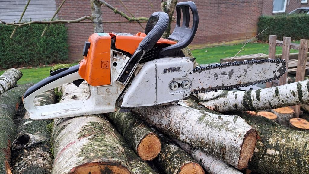 Stihl 026 kettingzaag gereviseerd met nieuwe ketting, Stihl, Gebruikt, Ophalen of Verzenden, ????