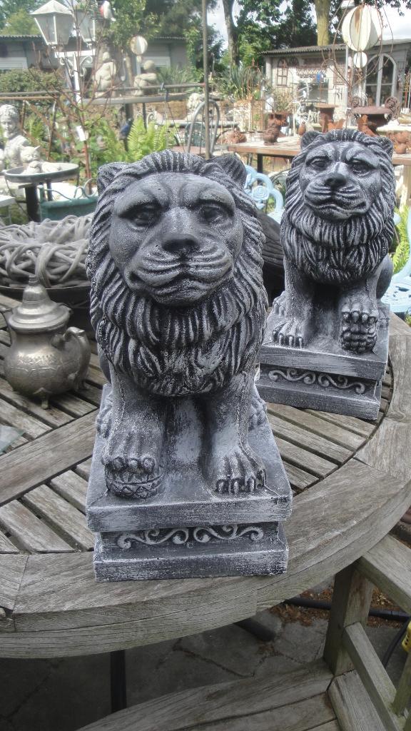 2 betonnen leeuwen, Tuin en Terras, Ophalen, Nieuw, Beton, Dierenbeeld