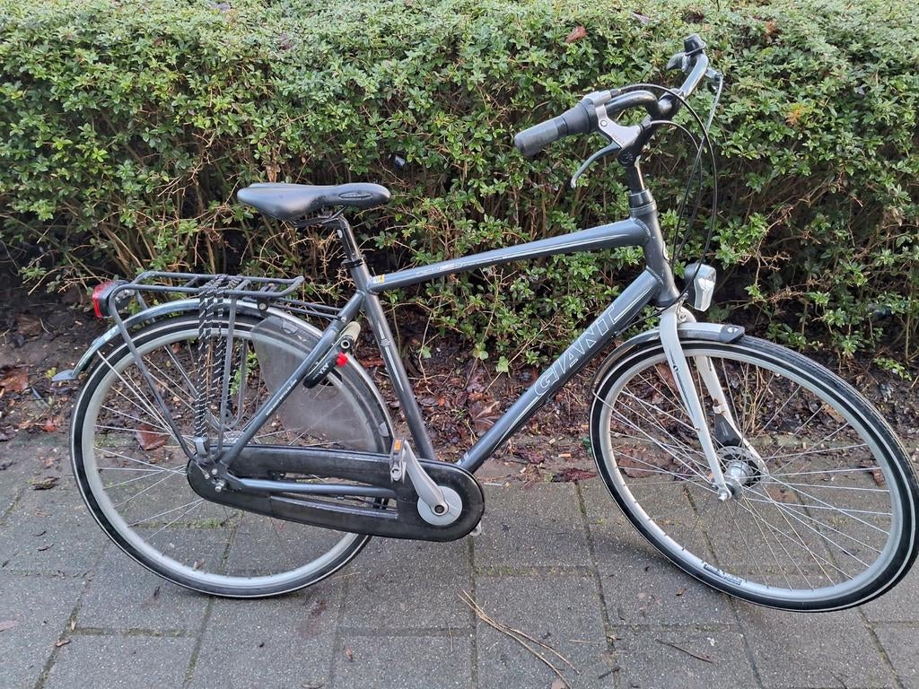 28 inch giant Rico cs 2  7 versnellingen   225.-, Versnellingen, Zo goed als nieuw, 53 tot 57 cm, Giant