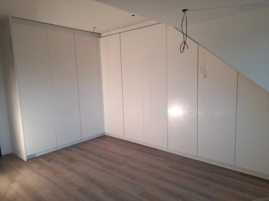 Maatwerk kasten, interieur bouw, Diensten en Vakmensen