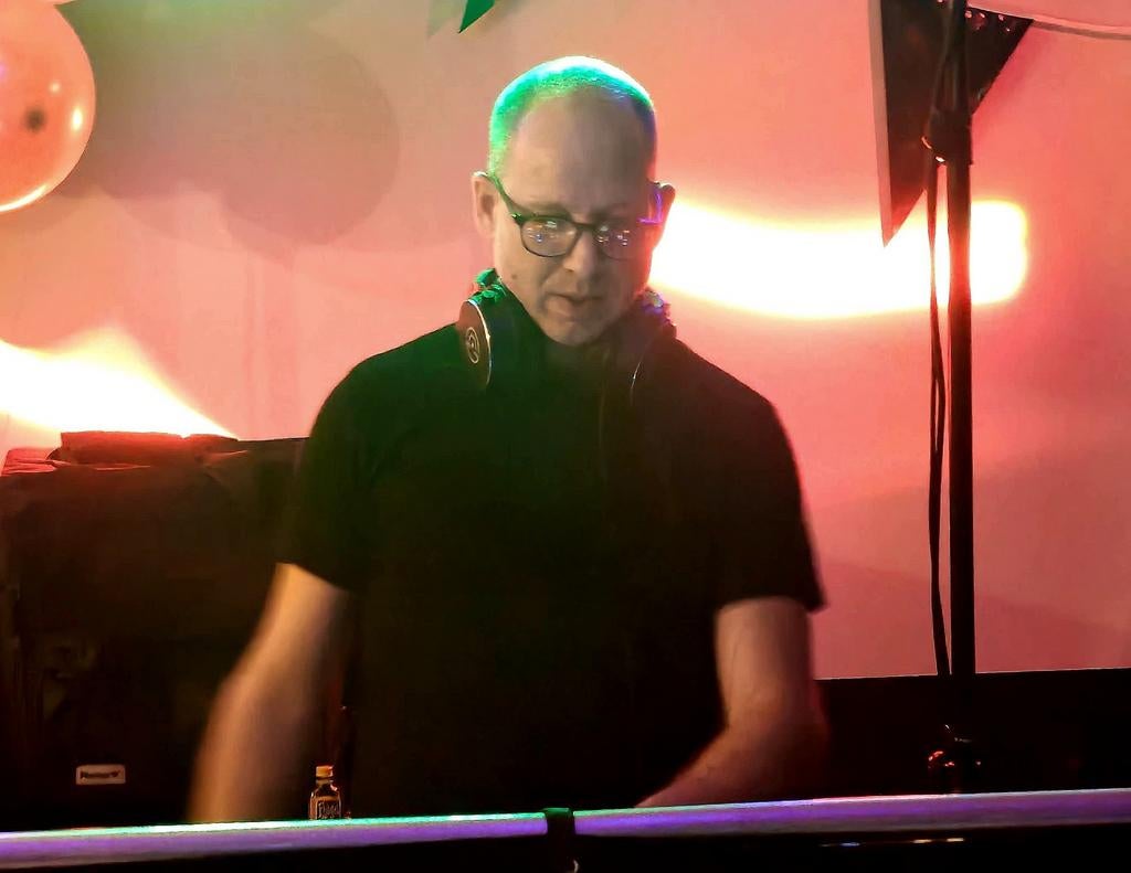 DJ voor bruiloft, verjaardag, feest -Jouw feest, jouw vibe!!, Solo-artiest