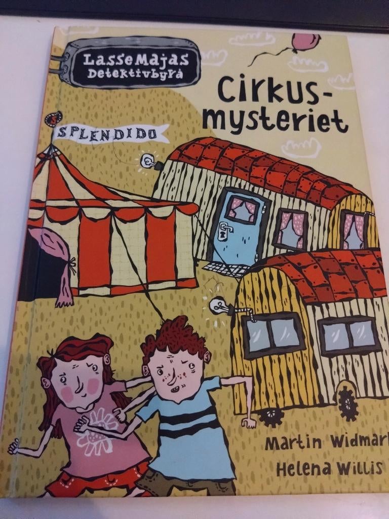 Lassemajas Detektivbyrå Cirkusmysteriet #svenska/zweeds#, Ophalen of Verzenden, Zo goed als nieuw, Fictie algemeen