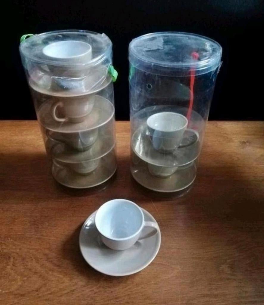 Siaki stoneware kopje + schotel espresso set (5 beschikbaar), Verzamelen, Ophalen of Verzenden, Nieuw