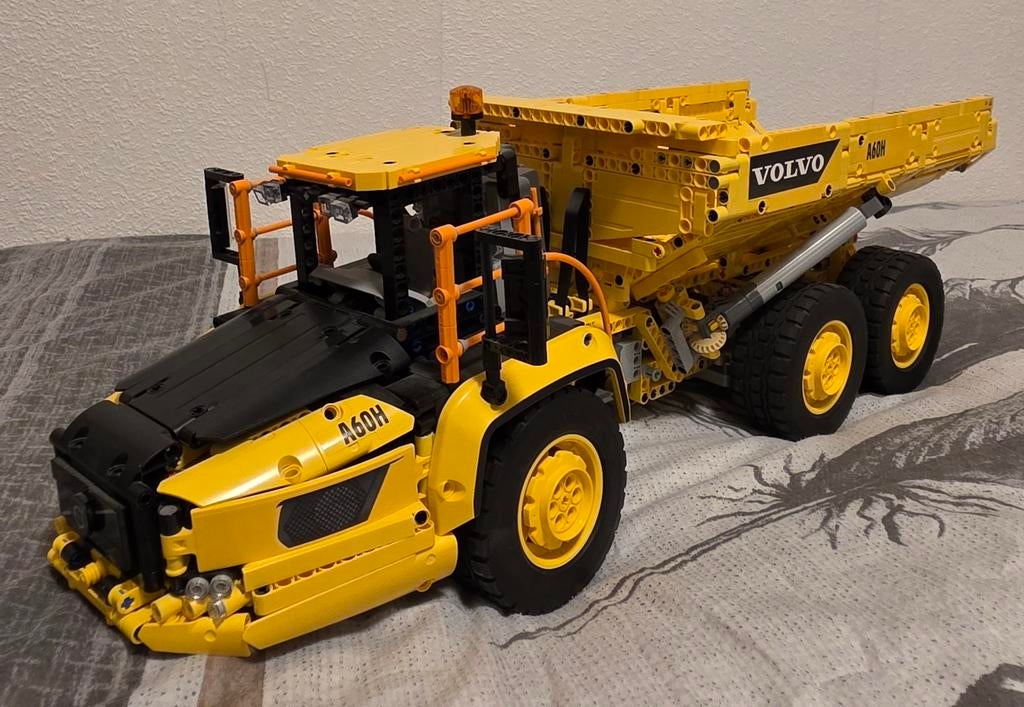 Technic lego volvo A60H  42114, Ophalen, Zo goed als nieuw