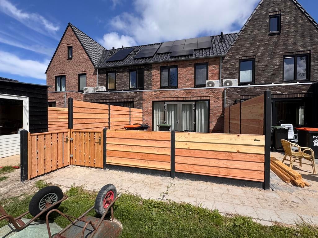 Foto 4 van HOUT BETON SCHUTTING Vanaf €95P/M met plaatsing!