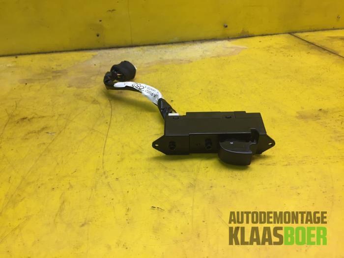 Elektrisch Raam Schakelaar van een Mitsubishi Outlander, Auto-onderdelen, Ophalen of Verzenden, 6 maanden garantie, Gebruikt, Mitsubishi