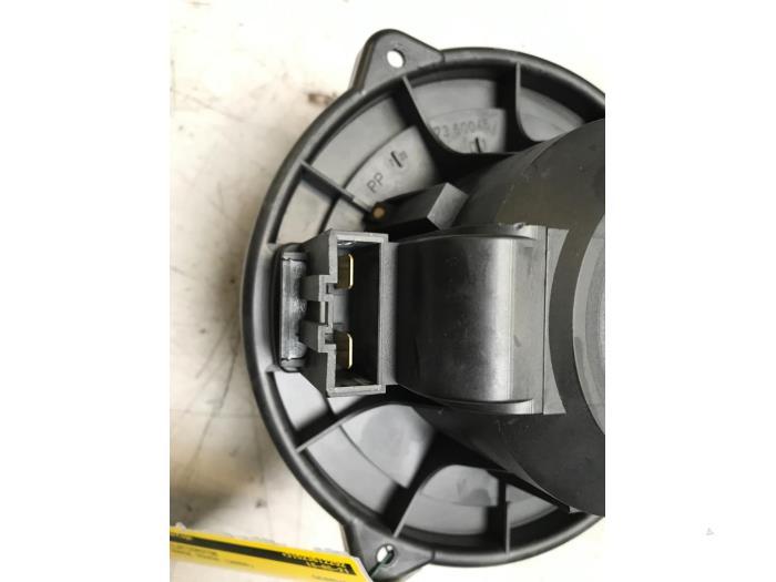 Kachel Ventilatiemotor van een Landrover Range Rover, Ophalen of Verzenden, 3 maanden garantie, Gebruikt, Land Rover