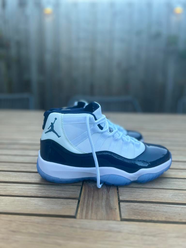 Nike Air Jordan 11 Retro Midnight Navy/win like 82 maat 43, Ophalen of Verzenden, Nieuw, Blauw, Sneakers of Gympen