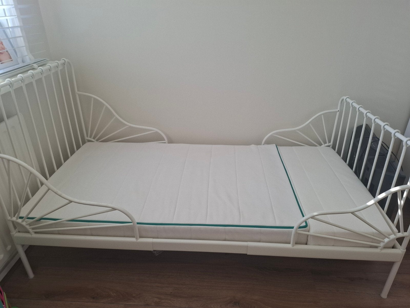 Uitschuifbaar kinderbed met matras - IKEA Minnen, Ophalen, Gebruikt, 70 tot 85 cm, Matras