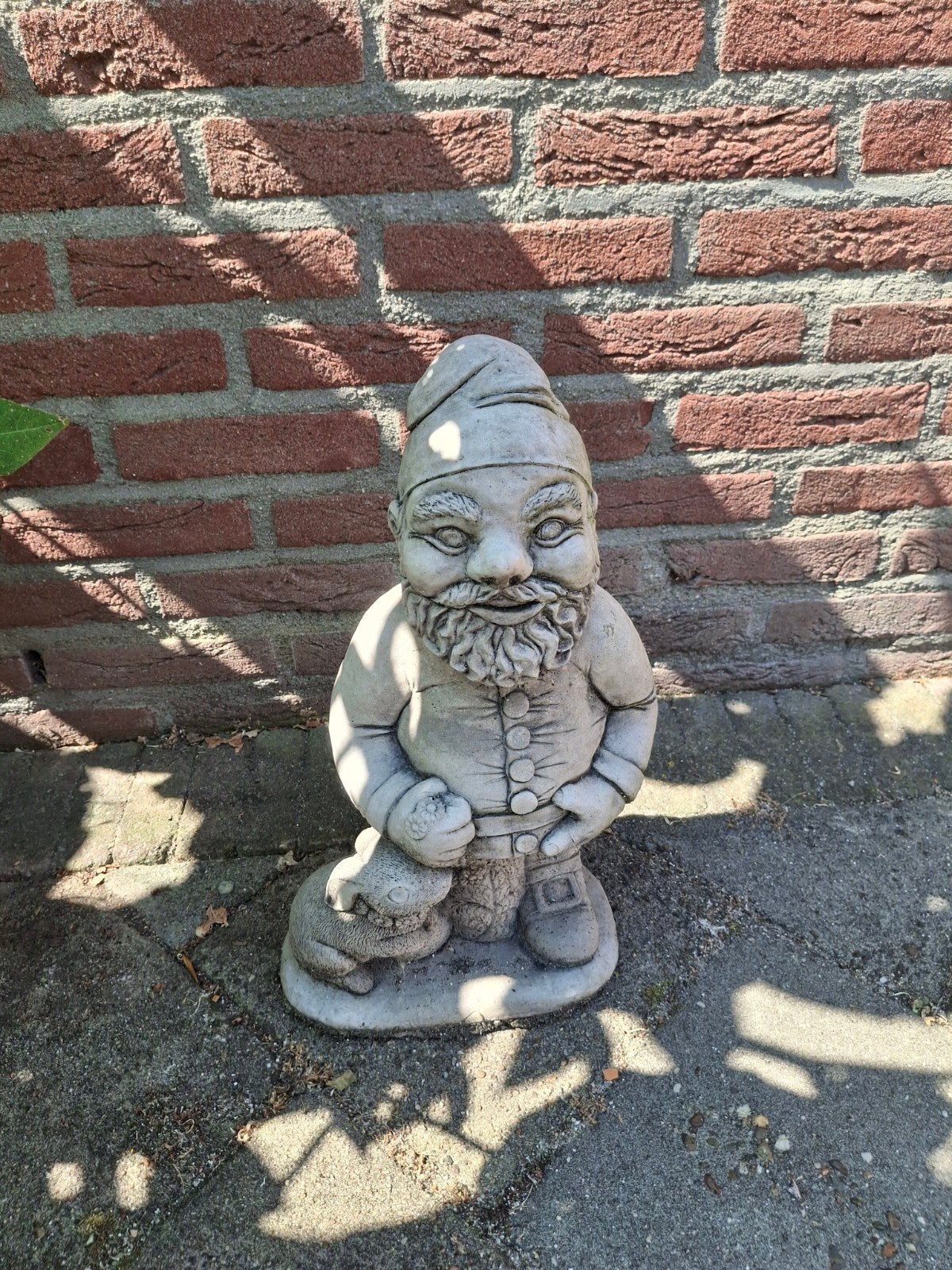 Te koop betonnen tuinkabouter, Ophalen