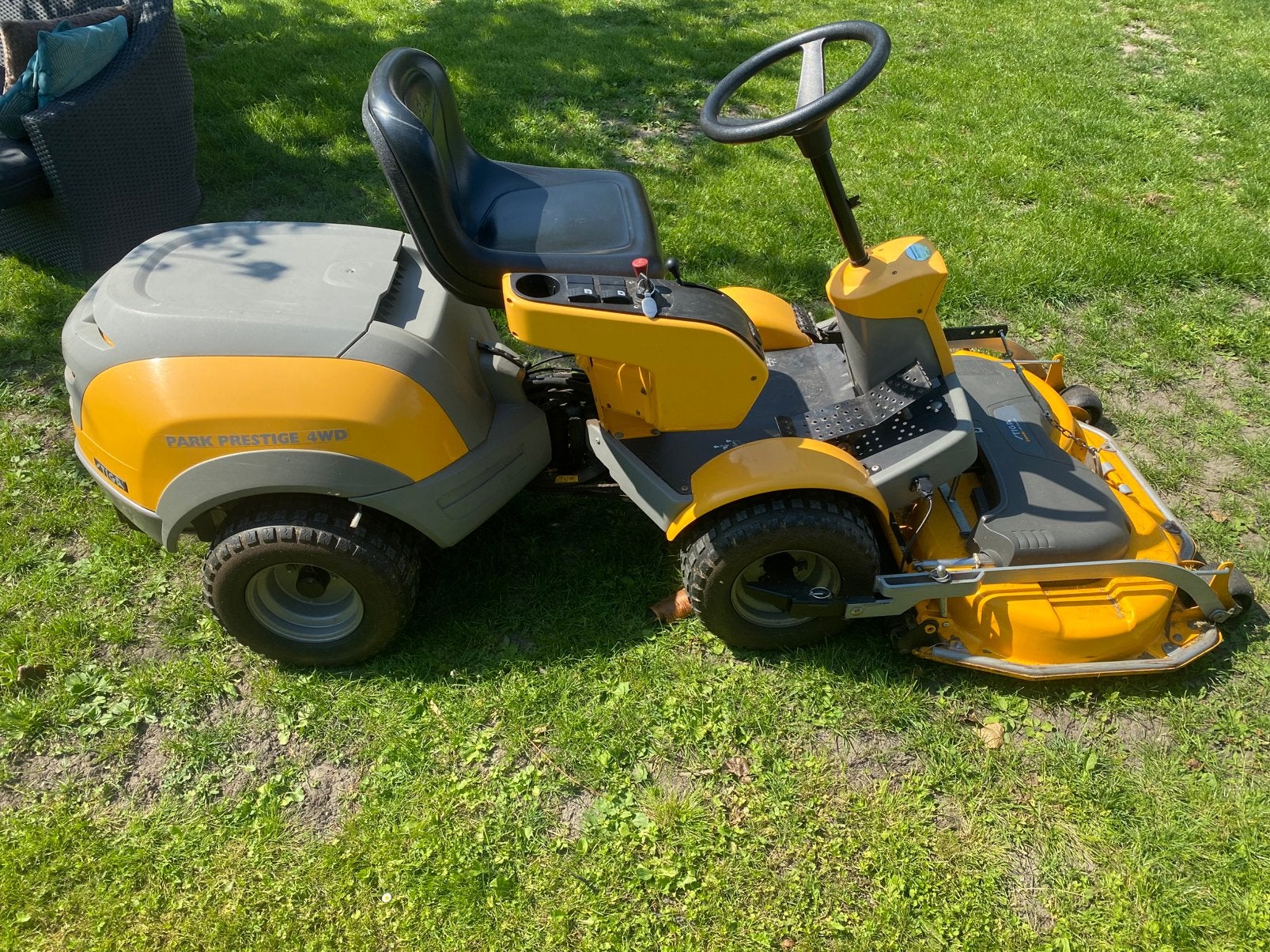 Stiga park prestige AWD zitmaaier, Ophalen, Gebruikt, Mulchfunctie, 90 tot 120 cm