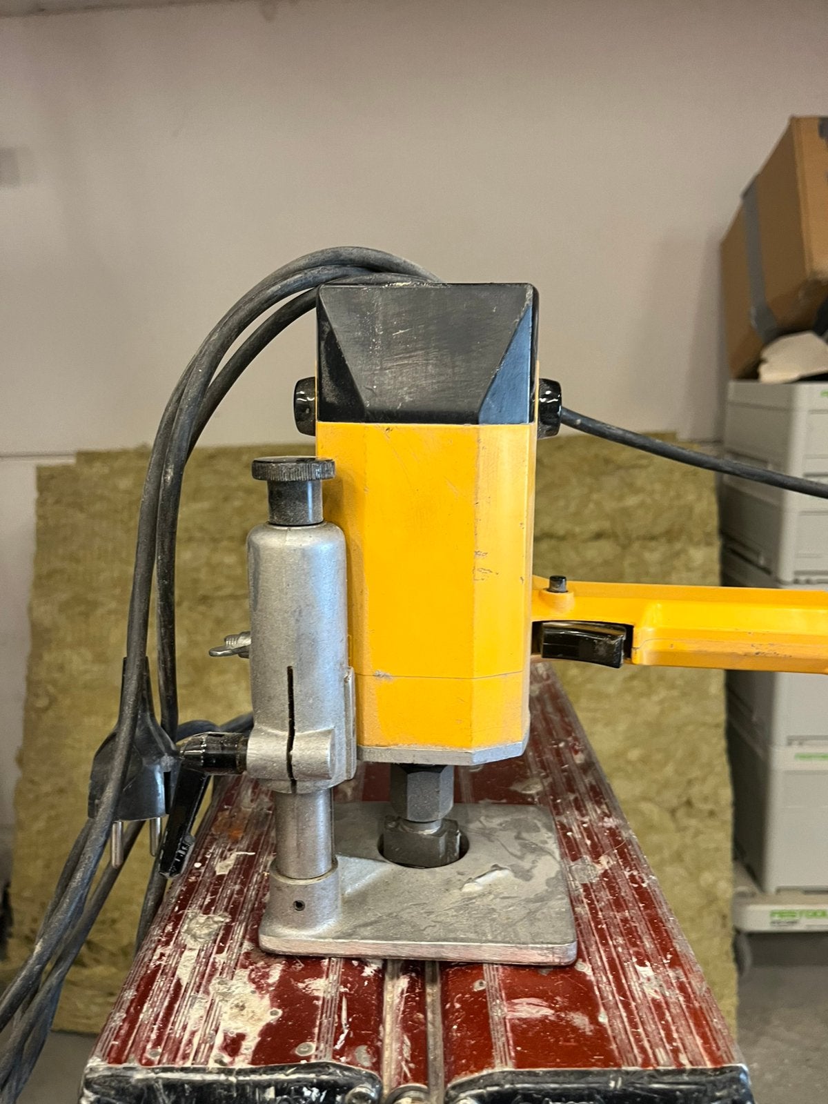 Festo sponningfreesmachine, Ophalen of Verzenden, Gebruikt, Elektrisch, Bovenfrees