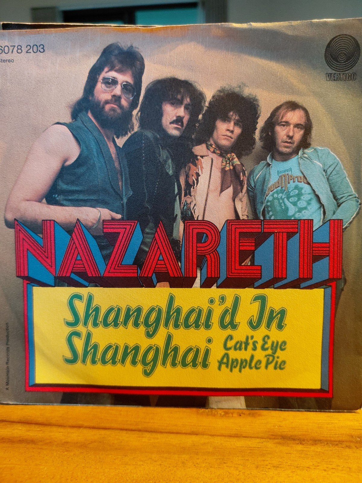 Nazareth - Shanghai'd in Shanghai, Ophalen of Verzenden, Zo goed als nieuw, Pop