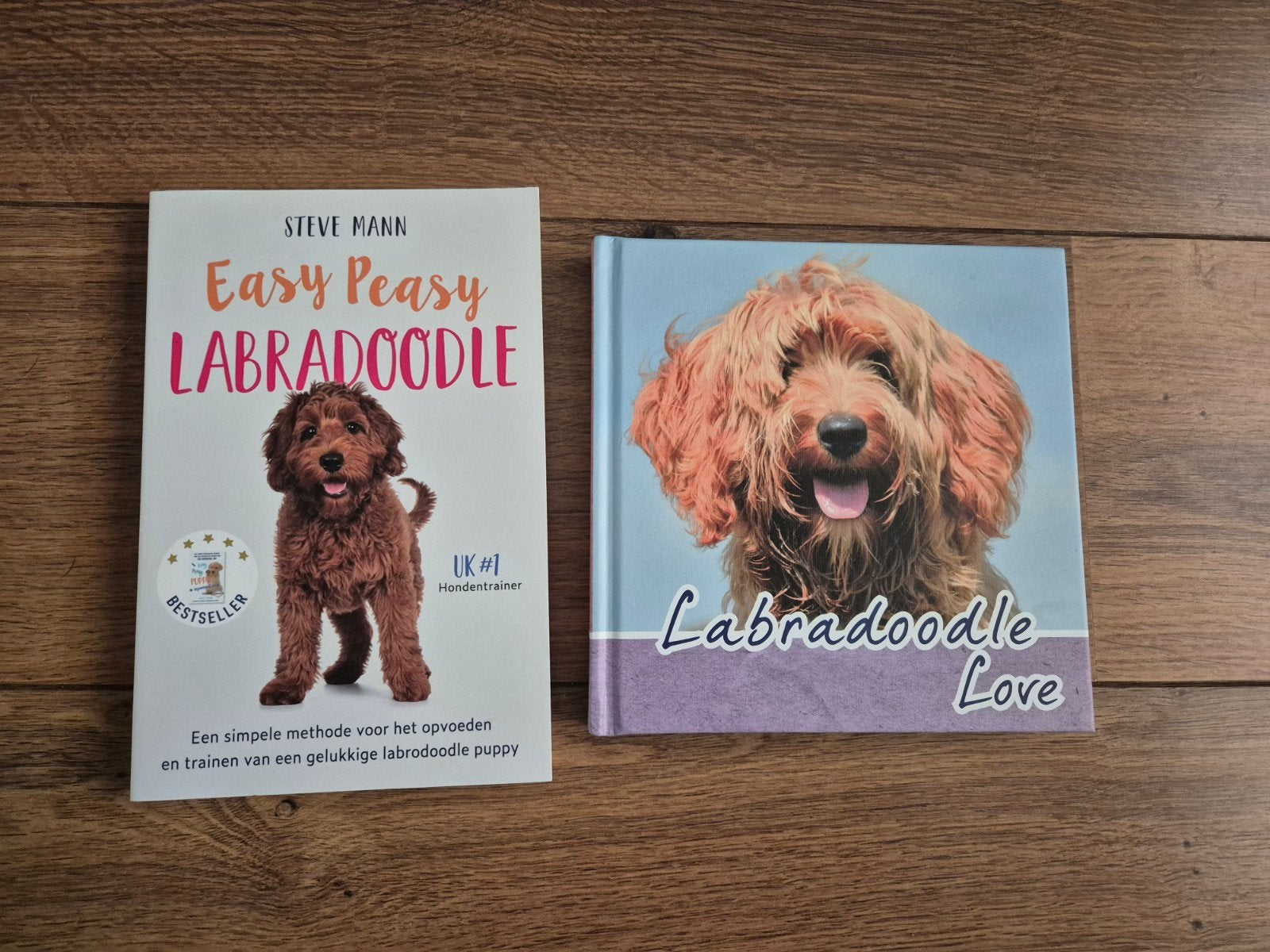 Twee Labradoodle boeken!, Boeken, Ophalen of Verzenden, Zo goed als nieuw, Honden