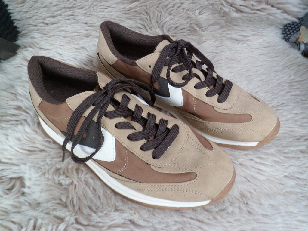 Nieuwe Bershka schoenen / sneakers mt. 39, Kleding | Dames, Ophalen, Bruin, Nieuw, Bershka