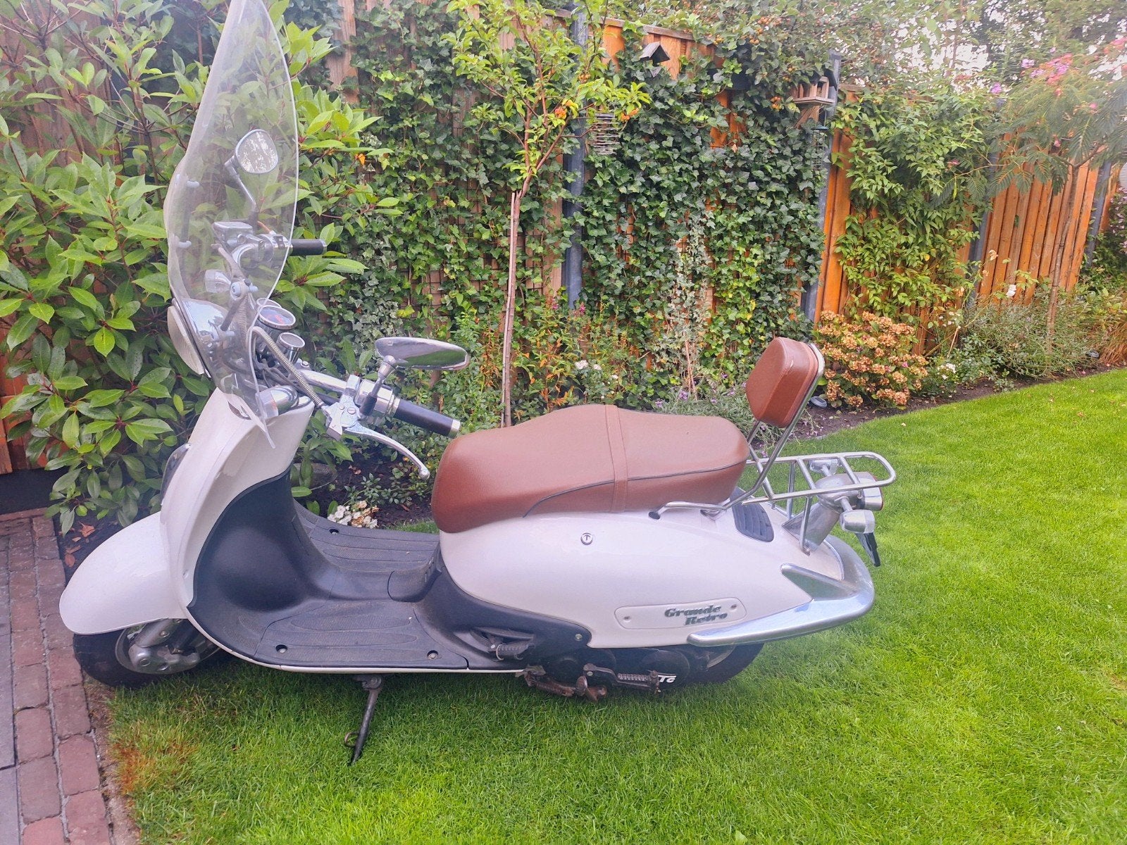 Grande retro scooter, Ophalen, Gebruikt, Grande Retro, Benzine
