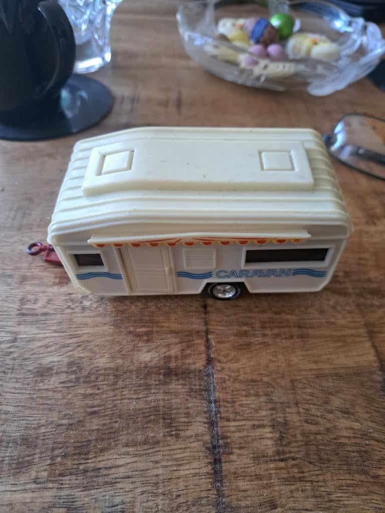 Willy caravan, Hobby en Vrije tijd, Modelauto's | 1:43, Ophalen of Verzenden