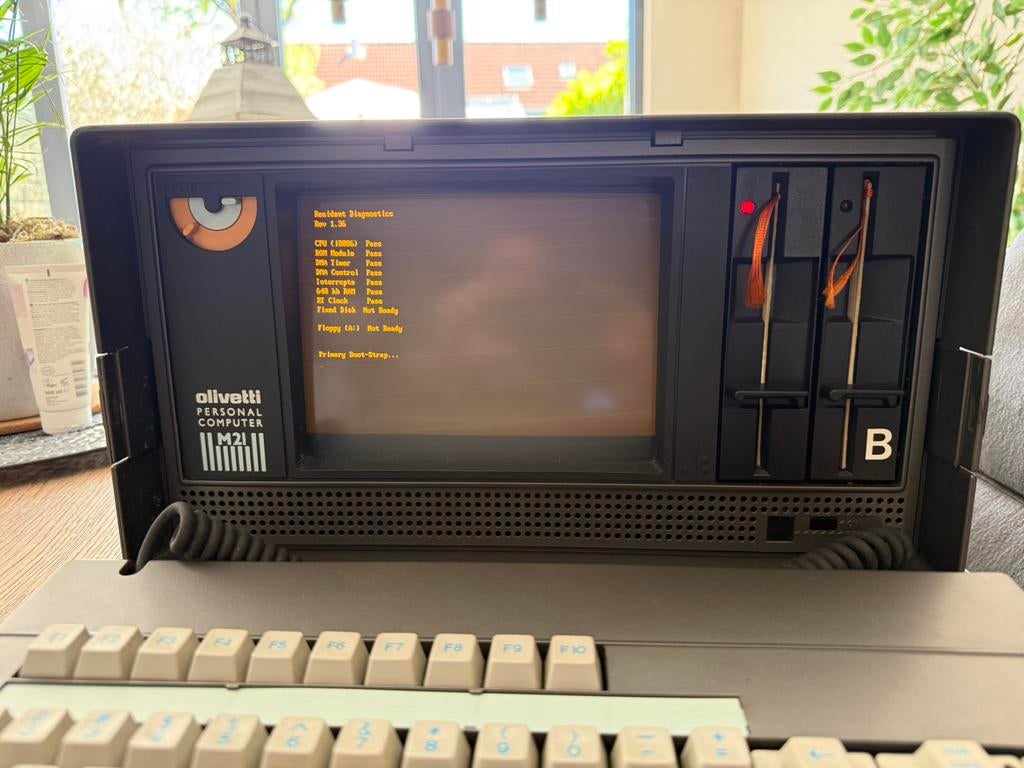 Olivetti pc m21, Ophalen of Verzenden
