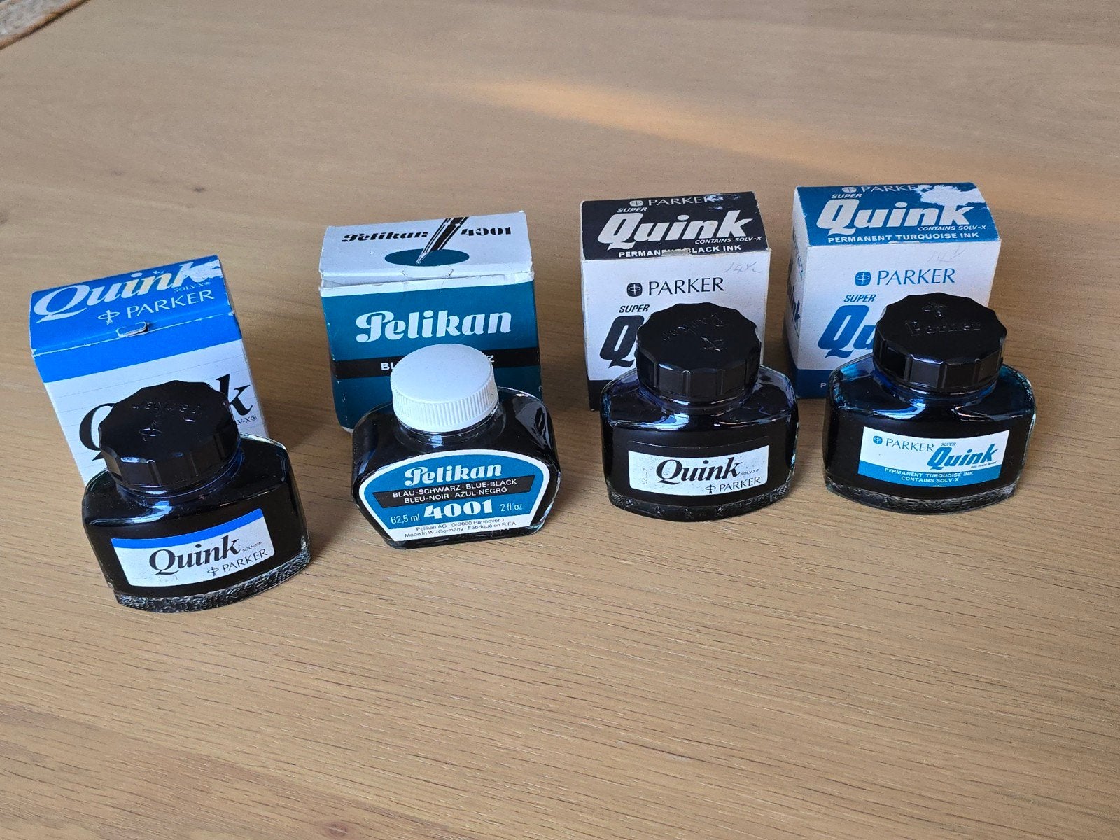 4 vintage antieke New Old stock Pelikan & Parker inktpotjes, Antiek en Kunst, Ophalen of Verzenden