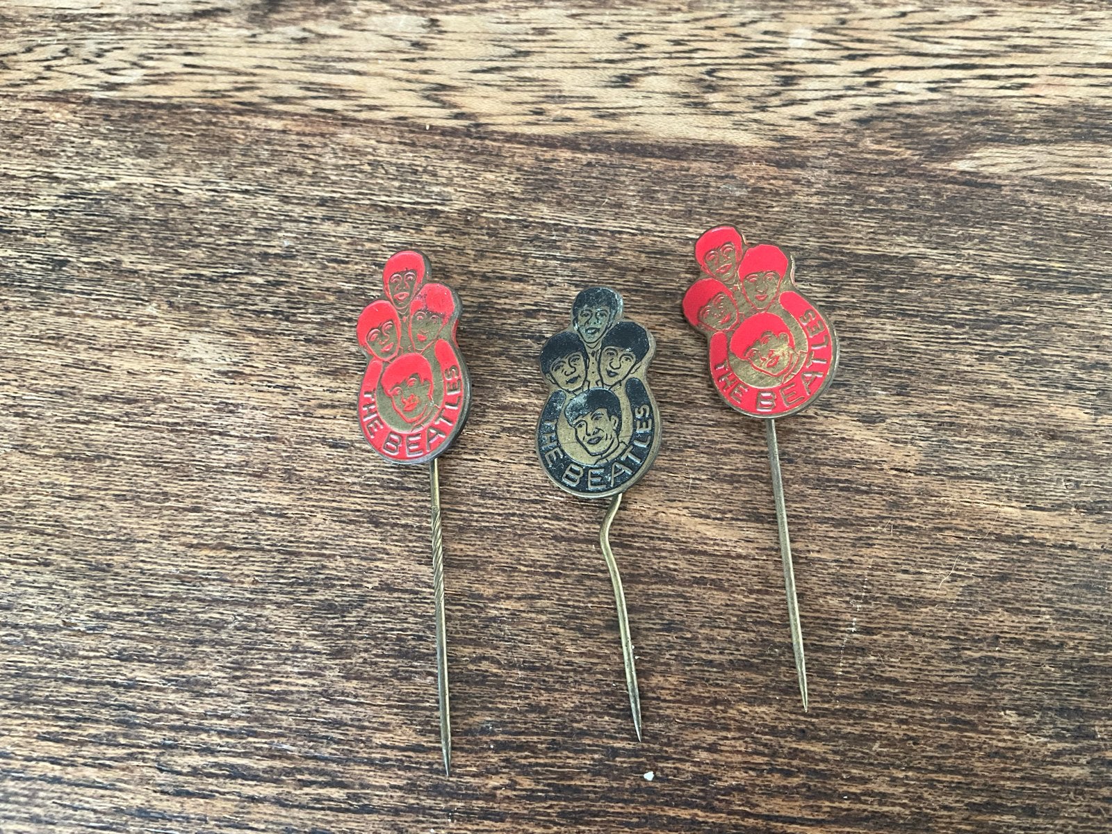 Vintage The Beatles Speldjes - Set van 3, Verzamelen, Ophalen of Verzenden, Gebruikt, Overige onderwerpen, Speldje of Pin