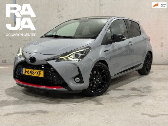 Toyota Yaris 1.5 Hybrid GR SPORT 100 PK UNIEK VOL, Dealer onderhouden, 1497 cc, 4 cilinders, Bedrijf