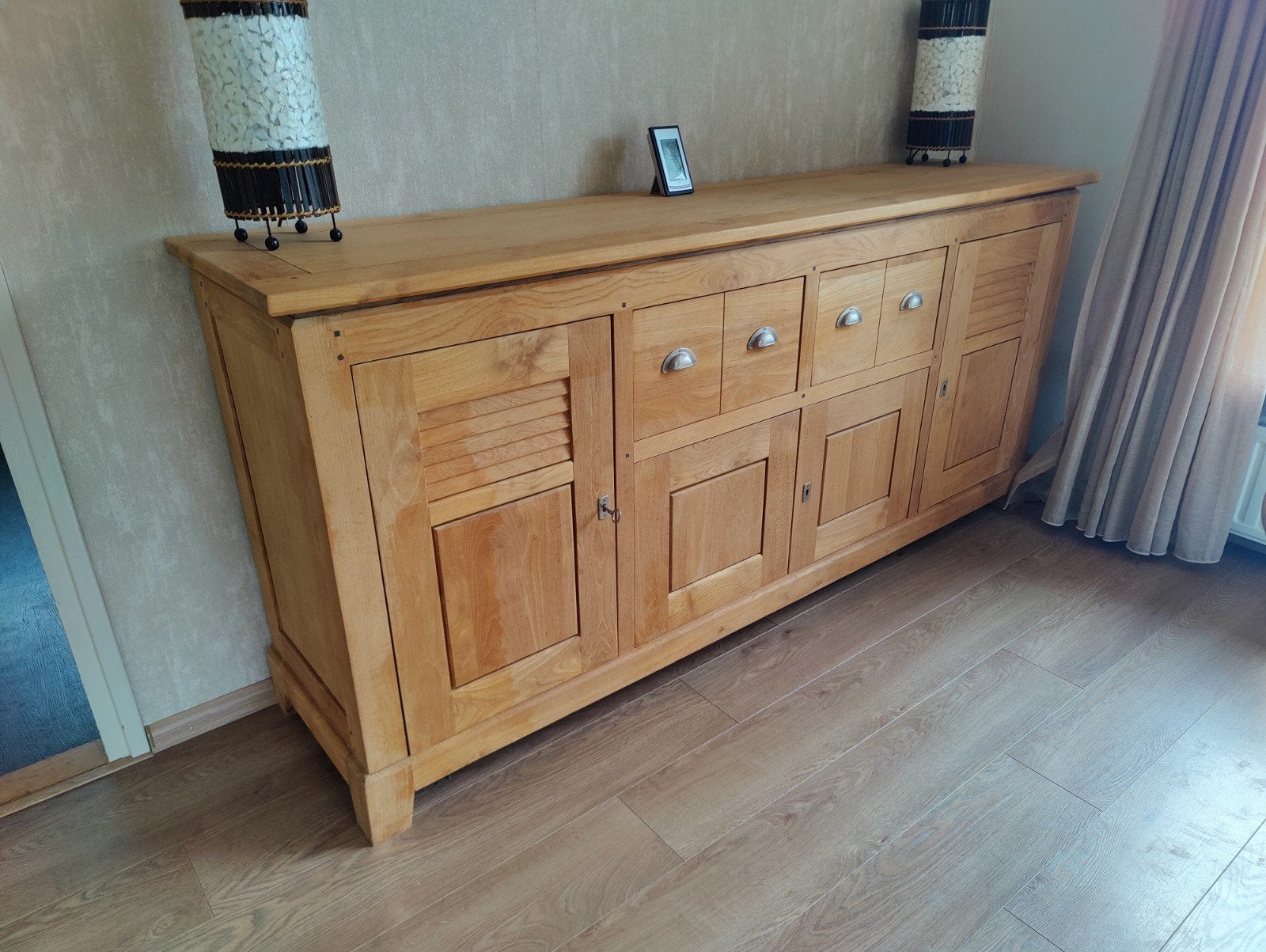 Massief Eiken Dressoir met Lades en Deuren, Huis en Inrichting, Kasten | Dressoirs, Zo goed als nieuw, 200 cm of meer, 25 tot 50 cm