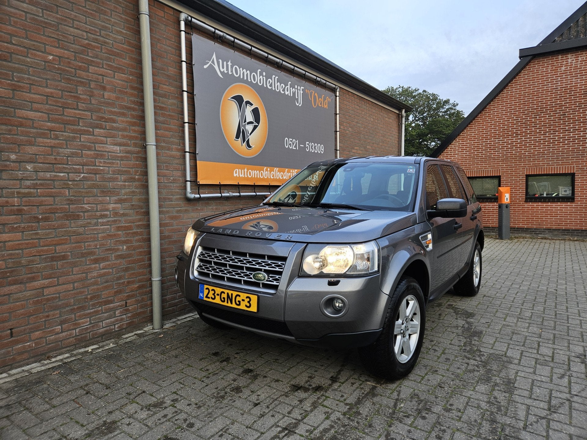 Land Rover Freelander 2.2 TD4 E (bj 2008, automaat), Auto's, Automaat, Stof, Zwart, 4 cilinders