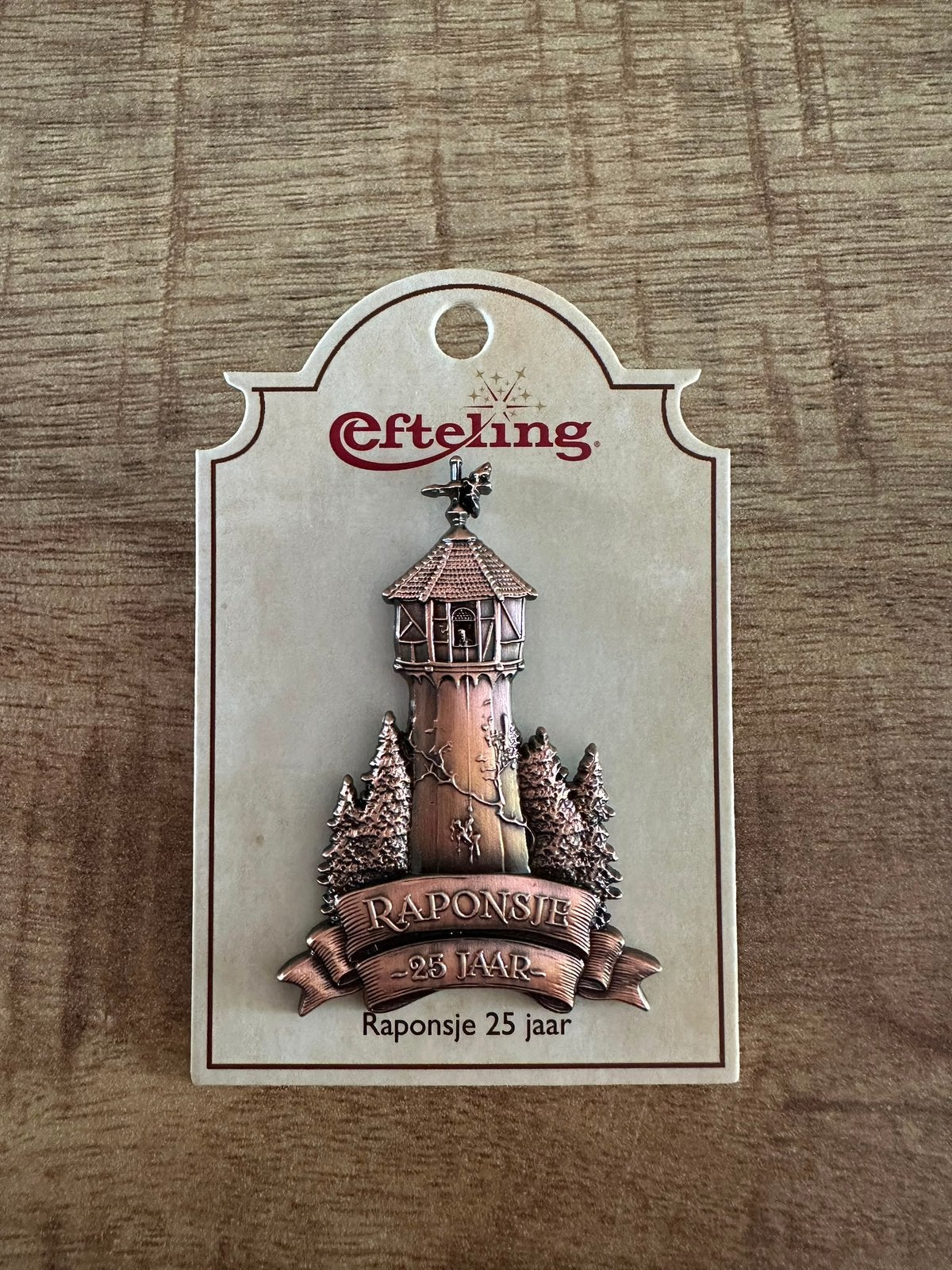 Efteling pin Raponsje 25 jaar, Verzamelen, Efteling, Ophalen of Verzenden, Nieuw, Button of Speldje