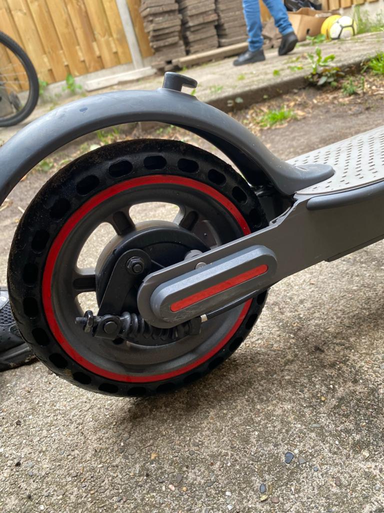 Elektrische step met slot - Ideaal voor woon-werkverkeer, Ophalen of Verzenden, Gebruikt, Elektrische step (E-scooter)