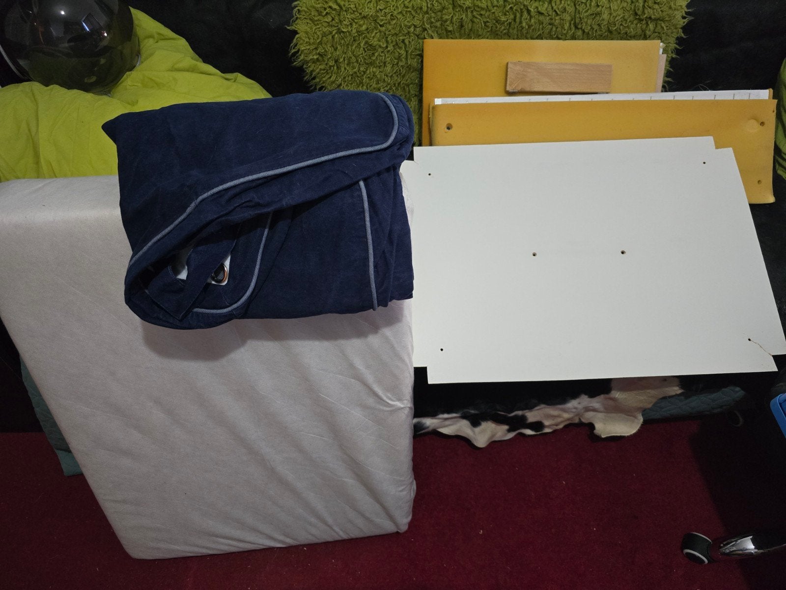 ikea Ektorp poef in goede staat, hoes donkerblauw denim, Ophalen, 75 tot 100 cm, Zo goed als nieuw, 75 tot 100 cm