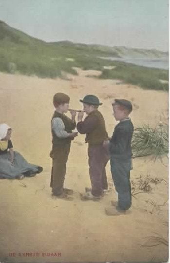 Zeeland 3 klederdracht de eerste sigaar, Verzenden, Voor 1920, Ongelopen, Zeeland