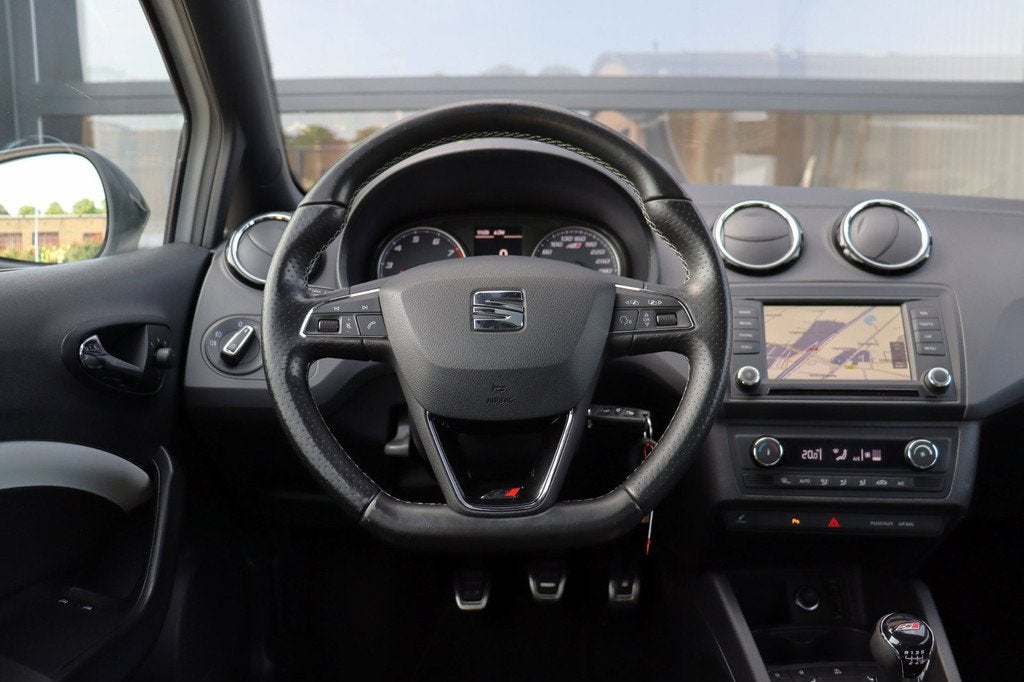 Seat Ibiza SC 1.8 TSI Cupra | NAP | Pano | Milltek | 192 PK, Auto's, Seat, Voorwielaandrijving, 1160 kg, Gebruikt, Euro 6