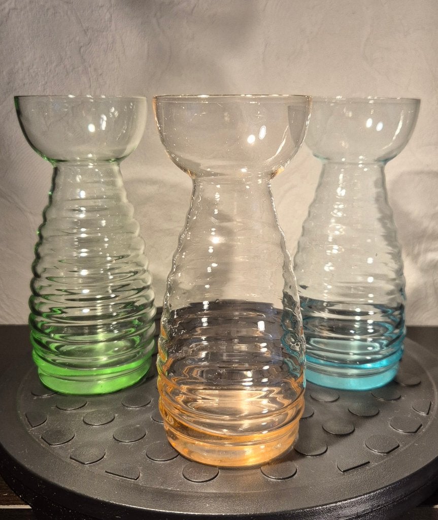 Vintage geribbelde vaasjes – Set van 3 – Jaren '60/'70, Meerkleurig, 16 cm, Ophalen of Verzenden, Glas