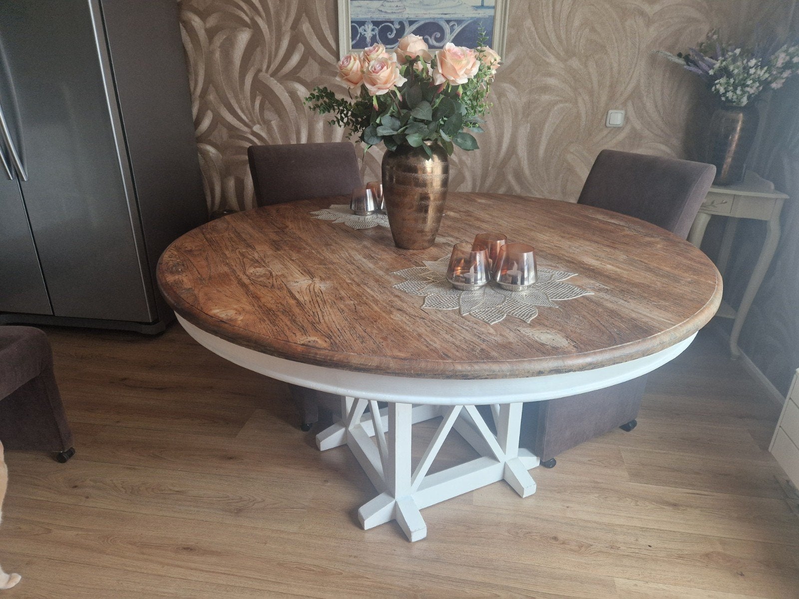 ronde eettafel