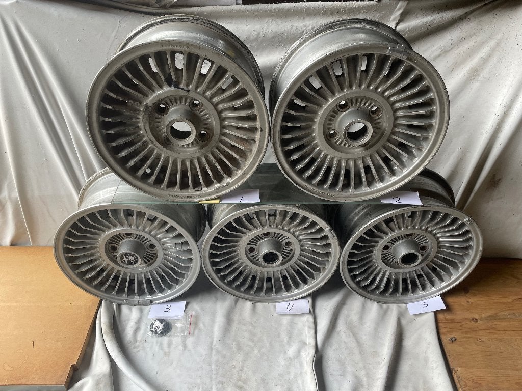 Alfa Romeo Montreal Campagnolo magnesium 40607.  6.5Jx14, Ophalen of Verzenden, Gebruikt, Alfa Romeo, Bumper